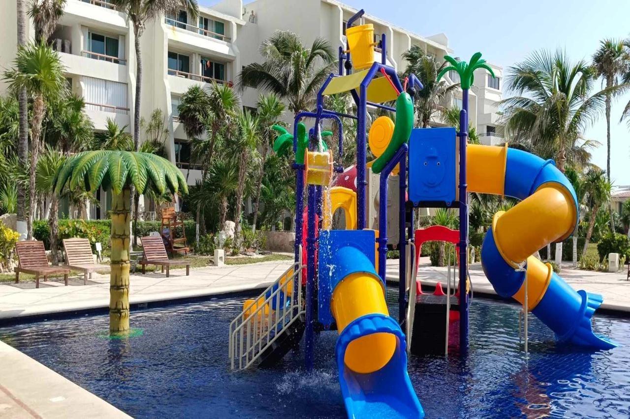 Solymar Beach Condos Κανκούν Εξωτερικό φωτογραφία