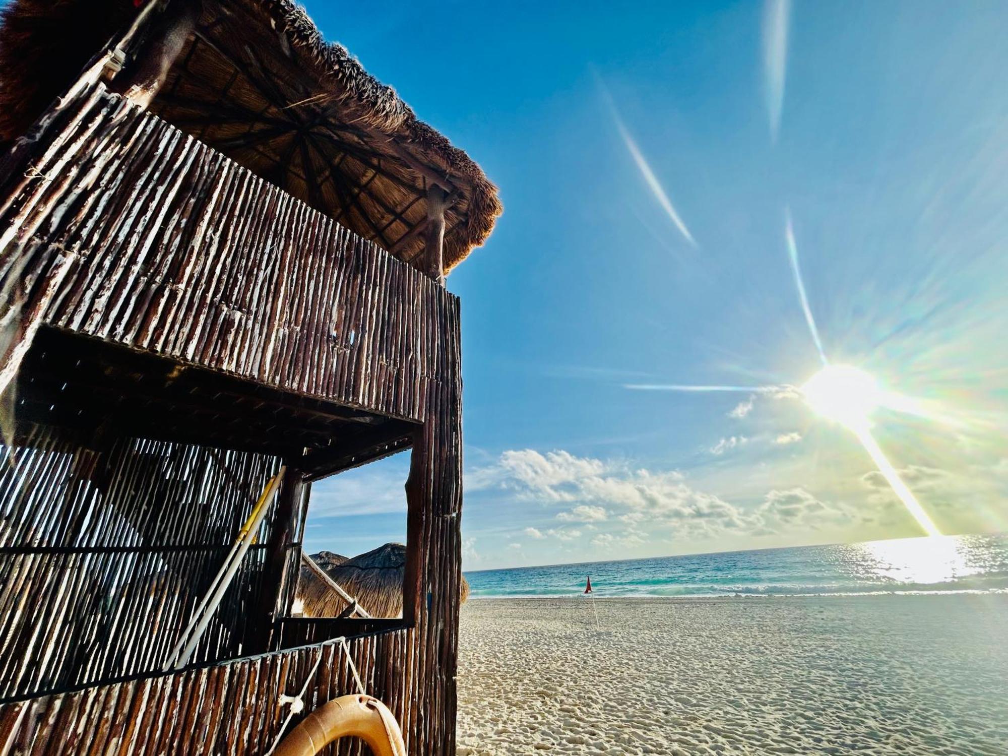 Solymar Beach Condos Κανκούν Εξωτερικό φωτογραφία