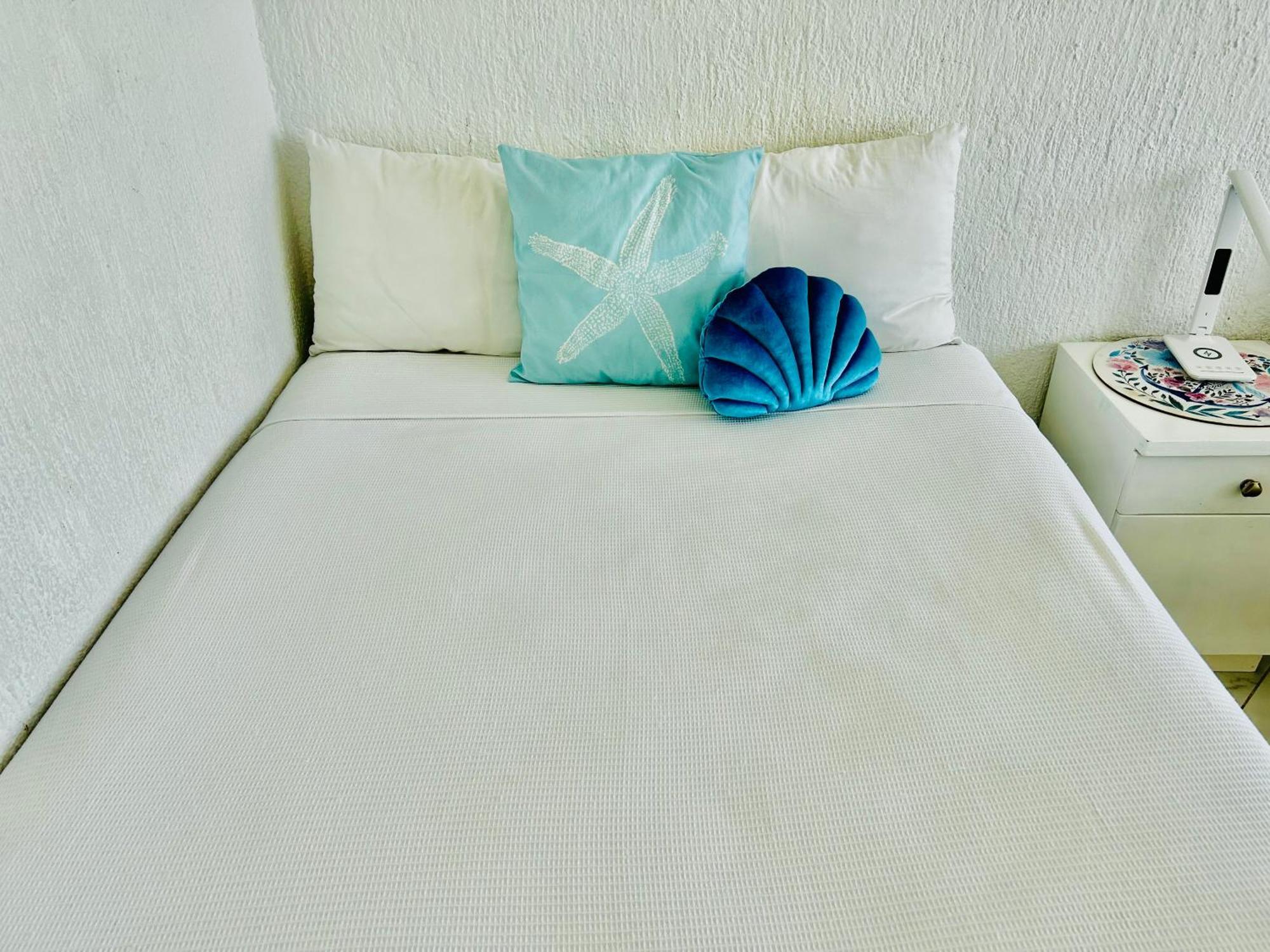 Solymar Beach Condos Κανκούν Δωμάτιο φωτογραφία